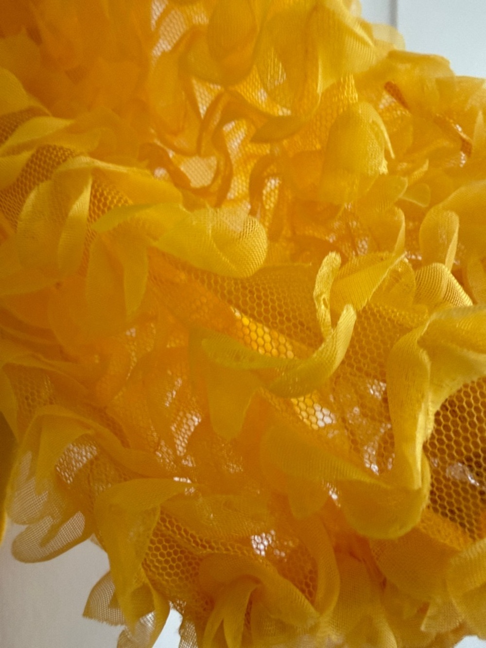 Yellow Puff Sleeve Ruffle Top - Picture 3 of 4